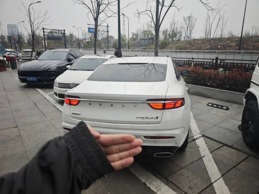 2023 Geely Preface 2.0T 190HP L4 7DCT,autocango,china used car exporter,china ev exporter,chinese used car exporter,chinese used ev exporter