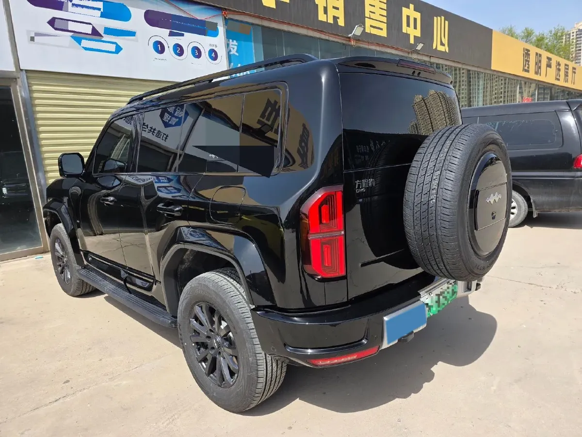 2025 FangChengBao Bao 5 1.5T 194HP L4 E-CVT PHEV 31.8KWH,autocango,china used car exporter,china ev exporter,chinese used car exporter,chinese used ev exporter