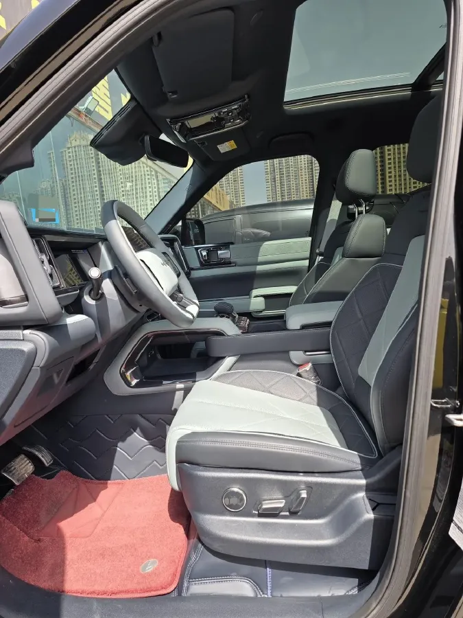 2025 FangChengBao Bao 5 1.5T 194HP L4 E-CVT PHEV 31.8KWH,autocango,china used car exporter,china ev exporter,chinese used car exporter,chinese used ev exporter