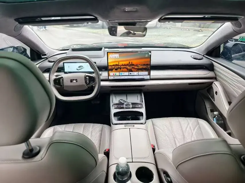 2025 Geely Galaxy Starshine 8 1.5T 163HP L4 3DHT PHEV 27.69KWH,autocango,china used car exporter,china ev exporter,chinese used car exporter,chinese used ev exporter