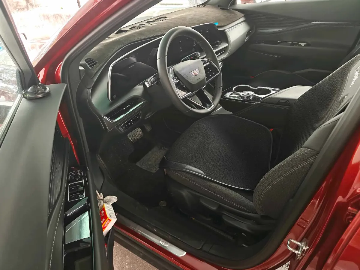 2023 Cadillac GT4 1.5T 211HP L4 9AT,autocango,china used car exporter,china ev exporter,chinese used car exporter,chinese used ev exporter