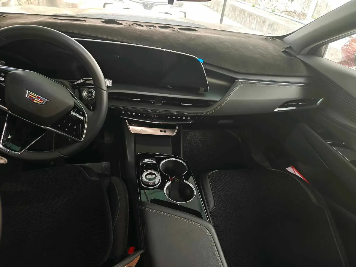 2023 Cadillac GT4 1.5T 211HP L4 9AT,autocango,china used car exporter,china ev exporter,chinese used car exporter,chinese used ev exporter