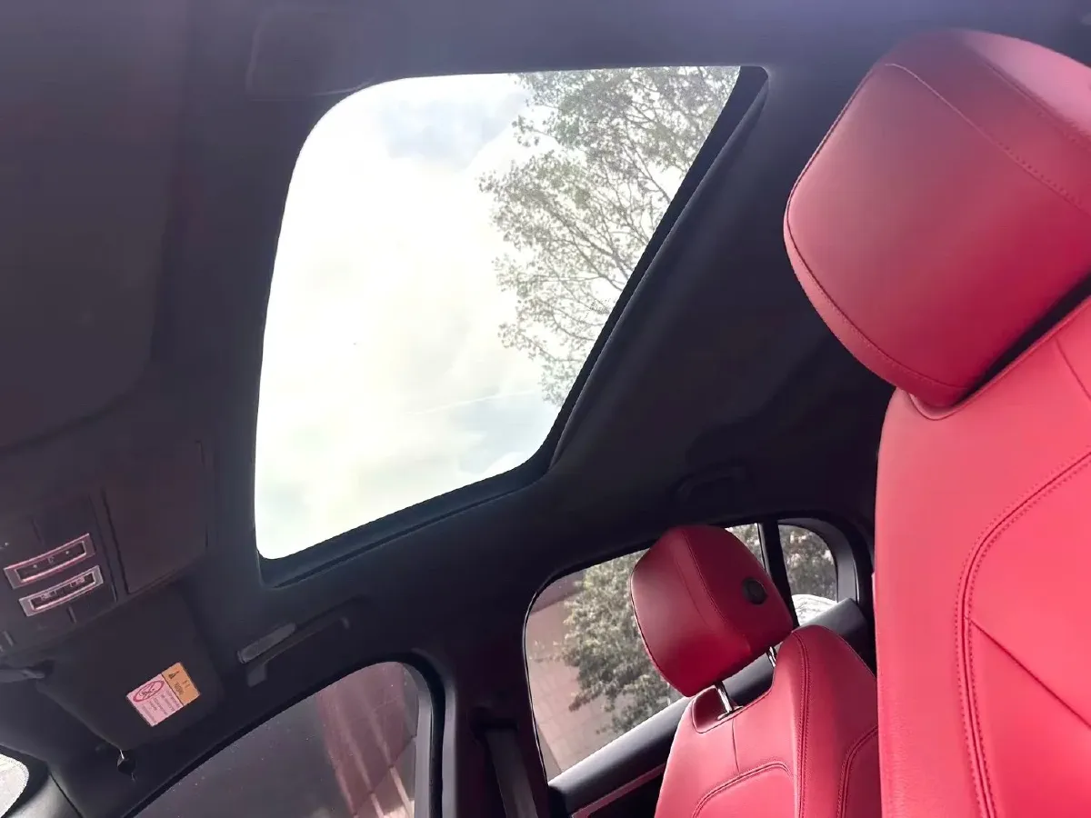 2021 Jaguar XEL 2.0T 250HP L4 8AT,autocango,china used car exporter,china ev exporter,chinese used car exporter,chinese used ev exporter