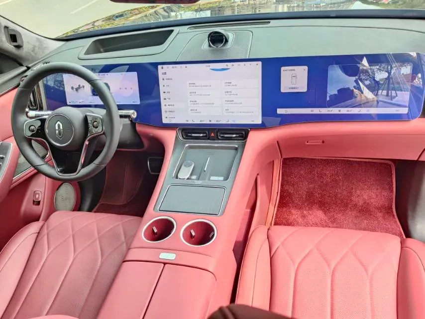 2025 AITO AITO M8 REEV 160HP REEV 53.4KWH,autocango,china used car exporter,china ev exporter,chinese used car exporter,chinese used ev exporter