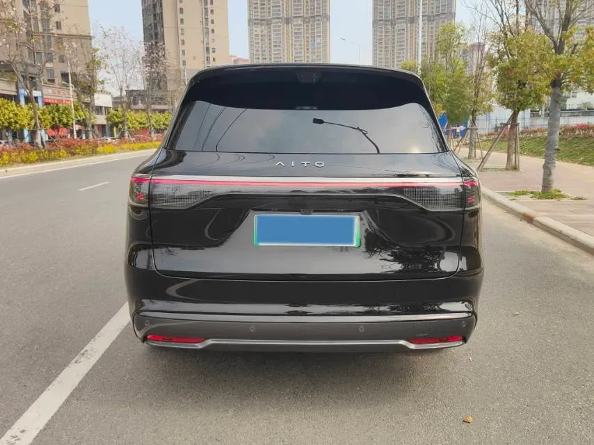 2025 AITO AITO M8 REEV 160HP REEV 53.4KWH,autocango,china used car exporter,china ev exporter,chinese used car exporter,chinese used ev exporter