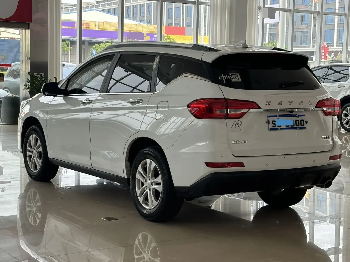 2019 Haval M6 1.5T 150HP L4 7DCT,autocango,china used car exporter,china ev exporter,chinese used car exporter,chinese used ev exporter