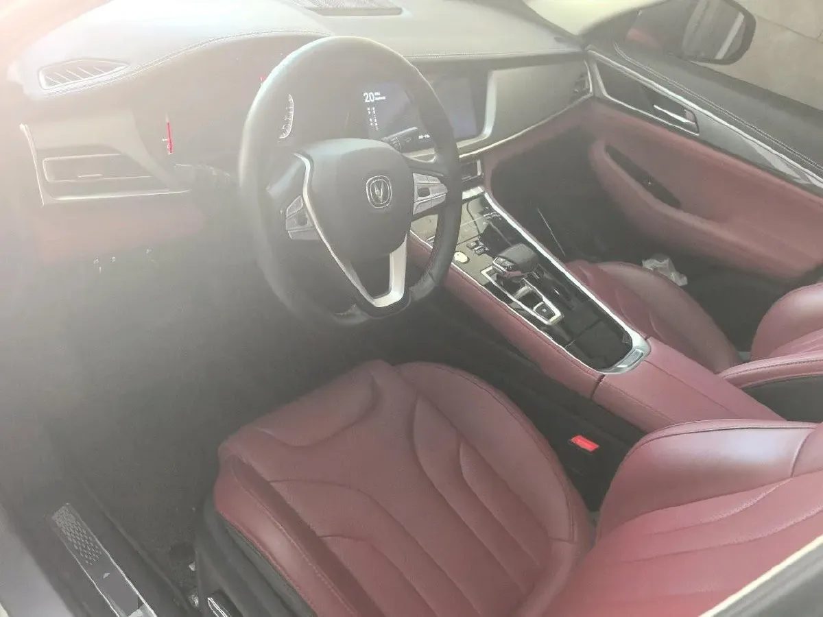 2021 ChangAn CS85 Coupe 1.5T 178HP L4 7DCT,autocango,china used car exporter,china ev exporter,chinese used car exporter,chinese used ev exporter