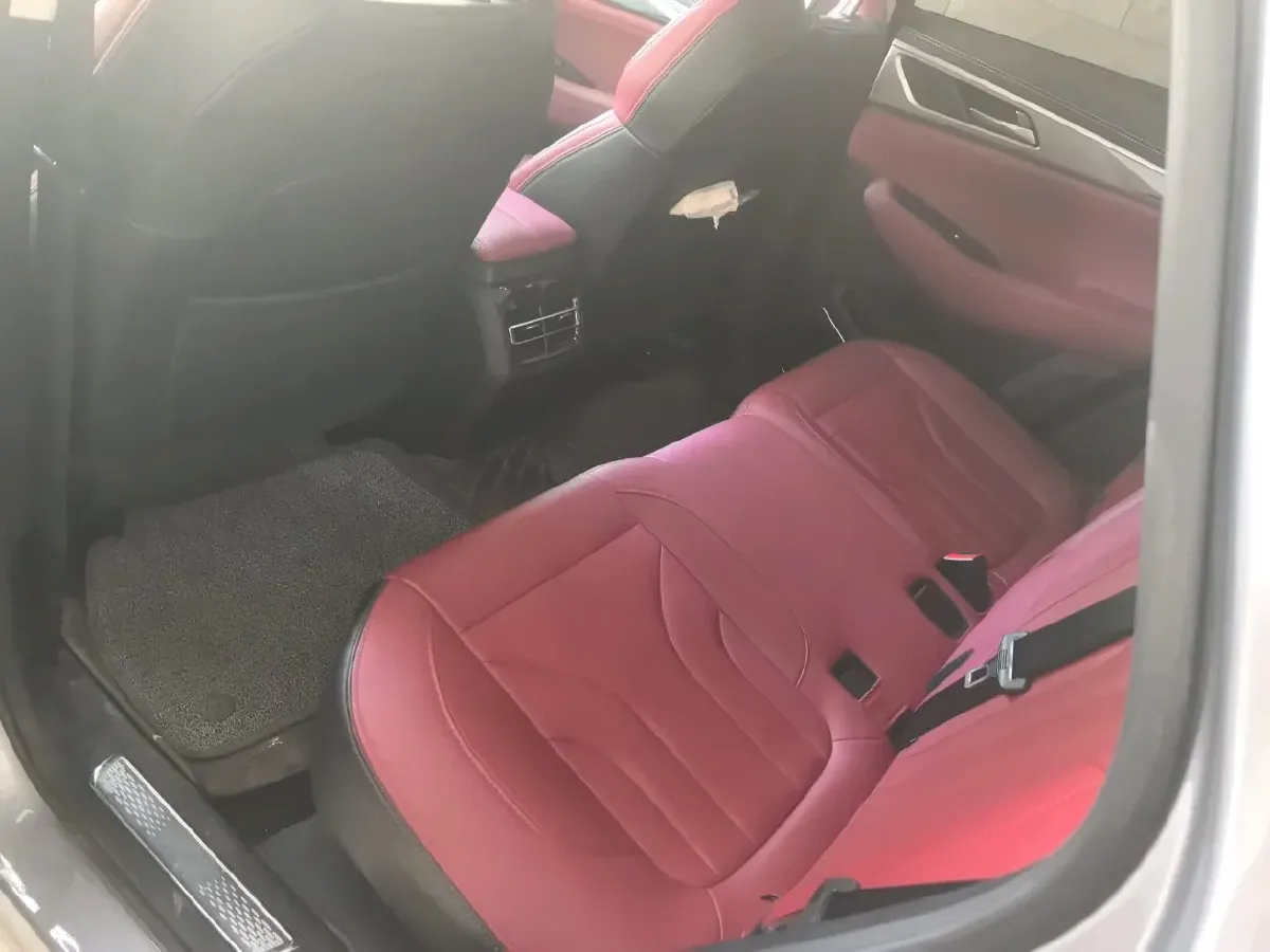 2021 ChangAn CS85 Coupe 1.5T 178HP L4 7DCT,autocango,china used car exporter,china ev exporter,chinese used car exporter,chinese used ev exporter