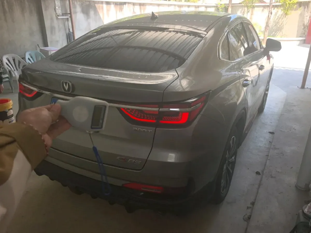 2021 ChangAn CS85 Coupe 1.5T 178HP L4 7DCT,autocango,china used car exporter,china ev exporter,chinese used car exporter,chinese used ev exporter