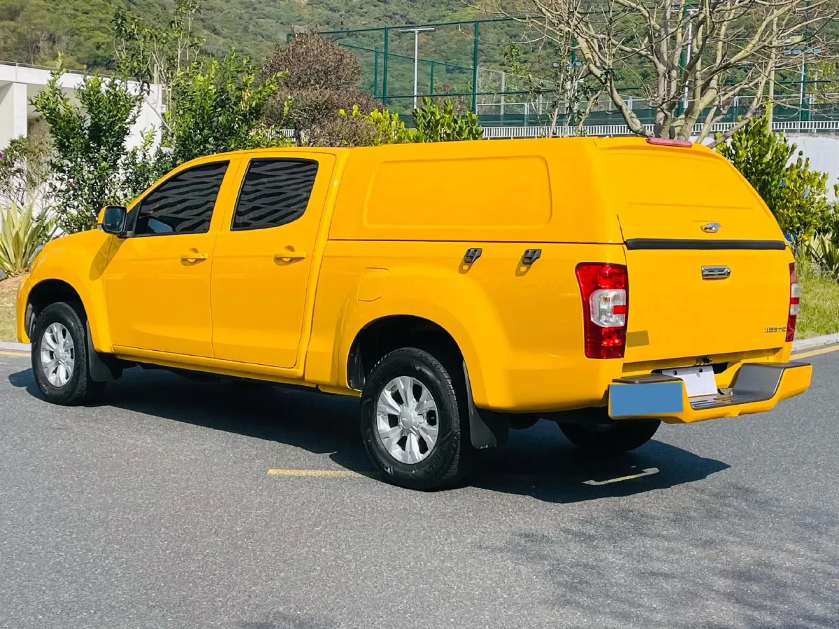 2023 Isuzu RE-MAX Jim 2.5T 143HP L4 6MT,autocango,china used car exporter,china ev exporter,chinese used car exporter,chinese used ev exporter