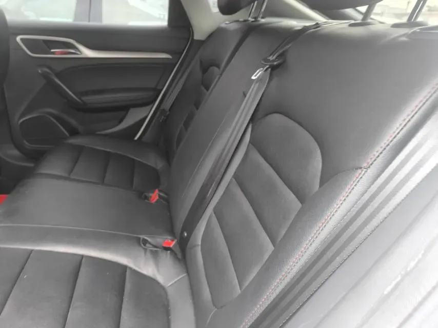 2019 MAXUS D60 1.5T 169HP L4 7DCT,autocango,china used car exporter,china ev exporter,chinese used car exporter,chinese used ev exporter