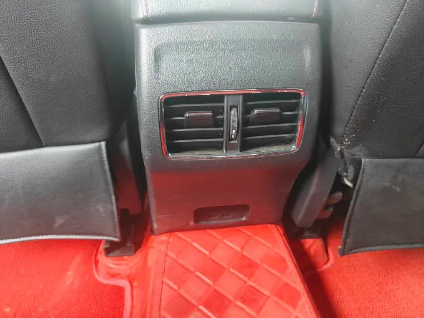 2019 MAXUS D60 1.5T 169HP L4 7DCT,autocango,china used car exporter,china ev exporter,chinese used car exporter,chinese used ev exporter