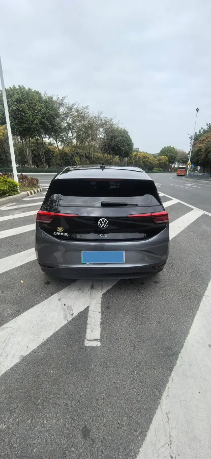 2022 Volkswagen ID.3 BEV 57.3KWH,autocango,china used car exporter,china ev exporter,chinese used car exporter,chinese used ev exporter