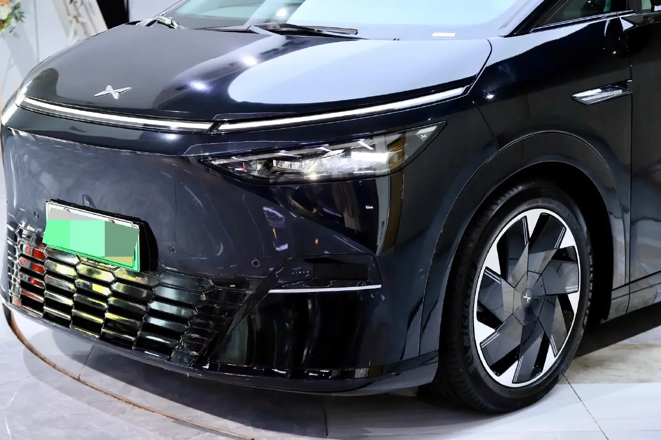 2024 Xpeng X9 BEV 101.5KWH,autocango,china used car exporter,china ev exporter,chinese used car exporter,chinese used ev exporter