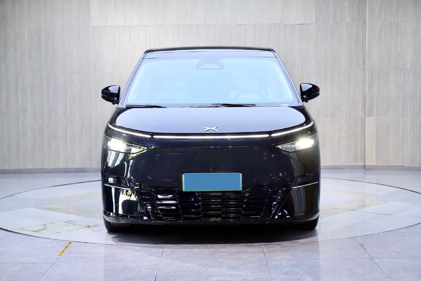 2024 Xpeng X9 BEV 101.5KWH,autocango,china used car exporter,china ev exporter,chinese used car exporter,chinese used ev exporter