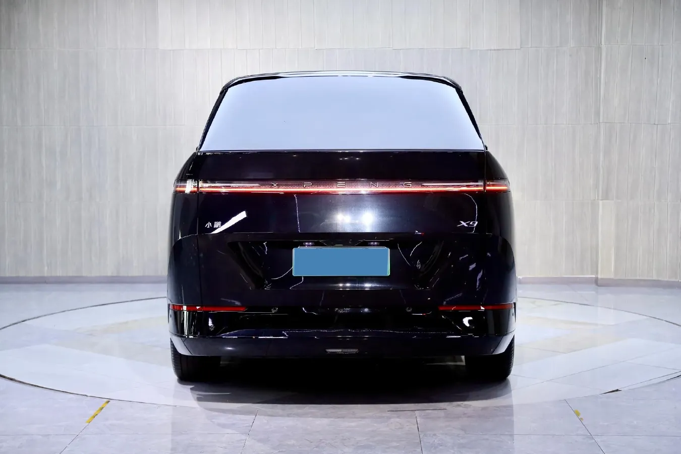 2024 Xpeng X9 BEV 101.5KWH,autocango,china used car exporter,china ev exporter,chinese used car exporter,chinese used ev exporter