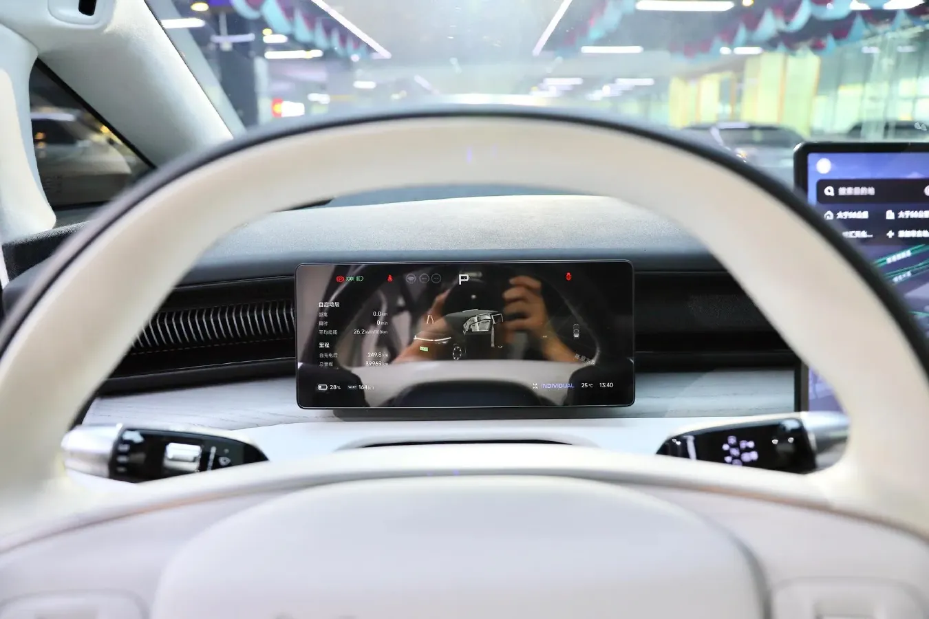 2024 Xpeng X9 BEV 101.5KWH,autocango,china used car exporter,china ev exporter,chinese used car exporter,chinese used ev exporter