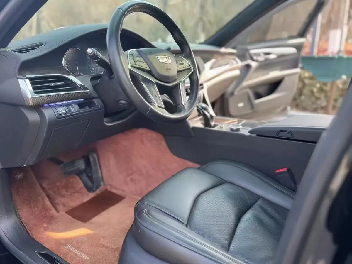 2022 Cadillac CT6 2.0T 237HP L4 10AT,autocango,china used car exporter,china ev exporter,chinese used car exporter,chinese used ev exporter