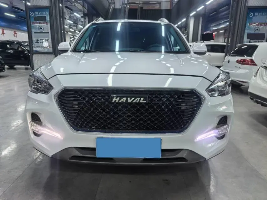 2018 Haval M6 1.5T 150HP L4 6MT,autocango,china used car exporter,china ev exporter,chinese used car exporter,chinese used ev exporter