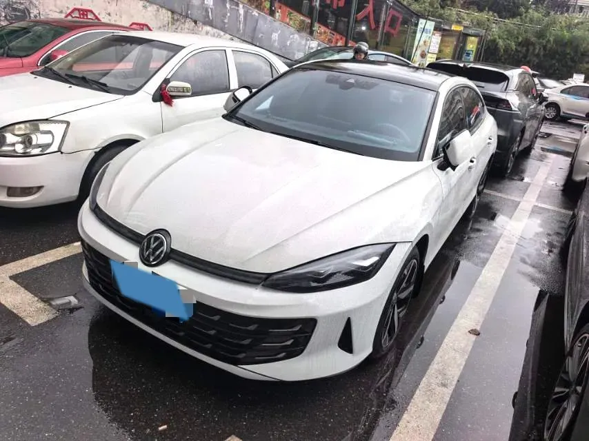 2026 Volkswagen Lamando 1.5T 160HP L4 7DCT,autocango,china used car exporter,china ev exporter,chinese used car exporter,chinese used ev exporter