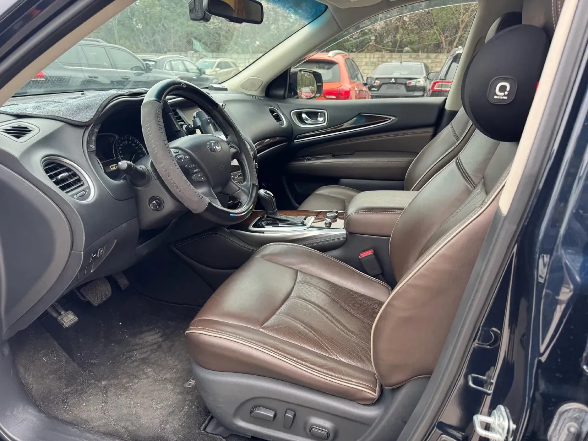 2016 Jaguar XF 2.0T 240HP L4 8AT,autocango,china used car exporter,china ev exporter,chinese used car exporter,chinese used ev exporter