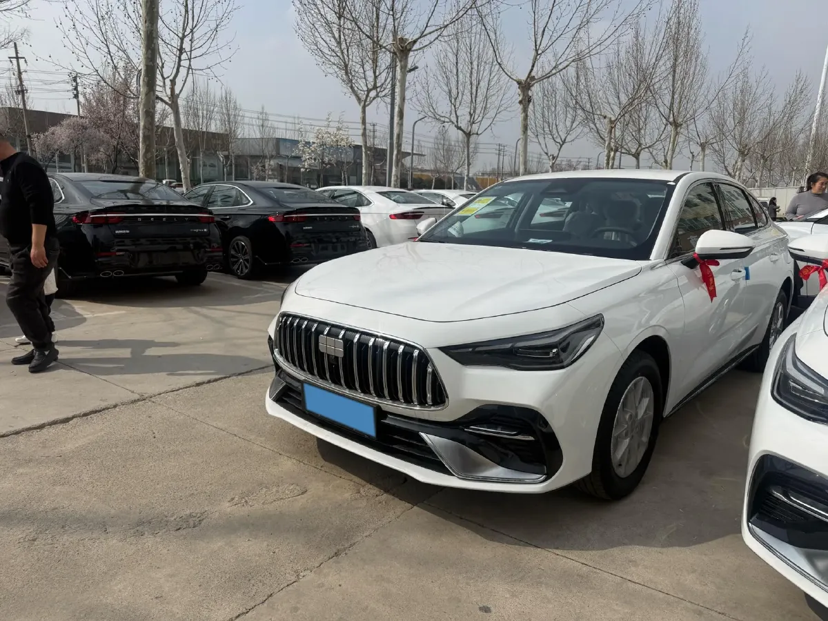 2025 Geely Galaxy L6 1.5L 112HP L4 1DHT PHEV 8.5KWH,autocango,china used car exporter,china ev exporter,chinese used car exporter,chinese used ev exporter