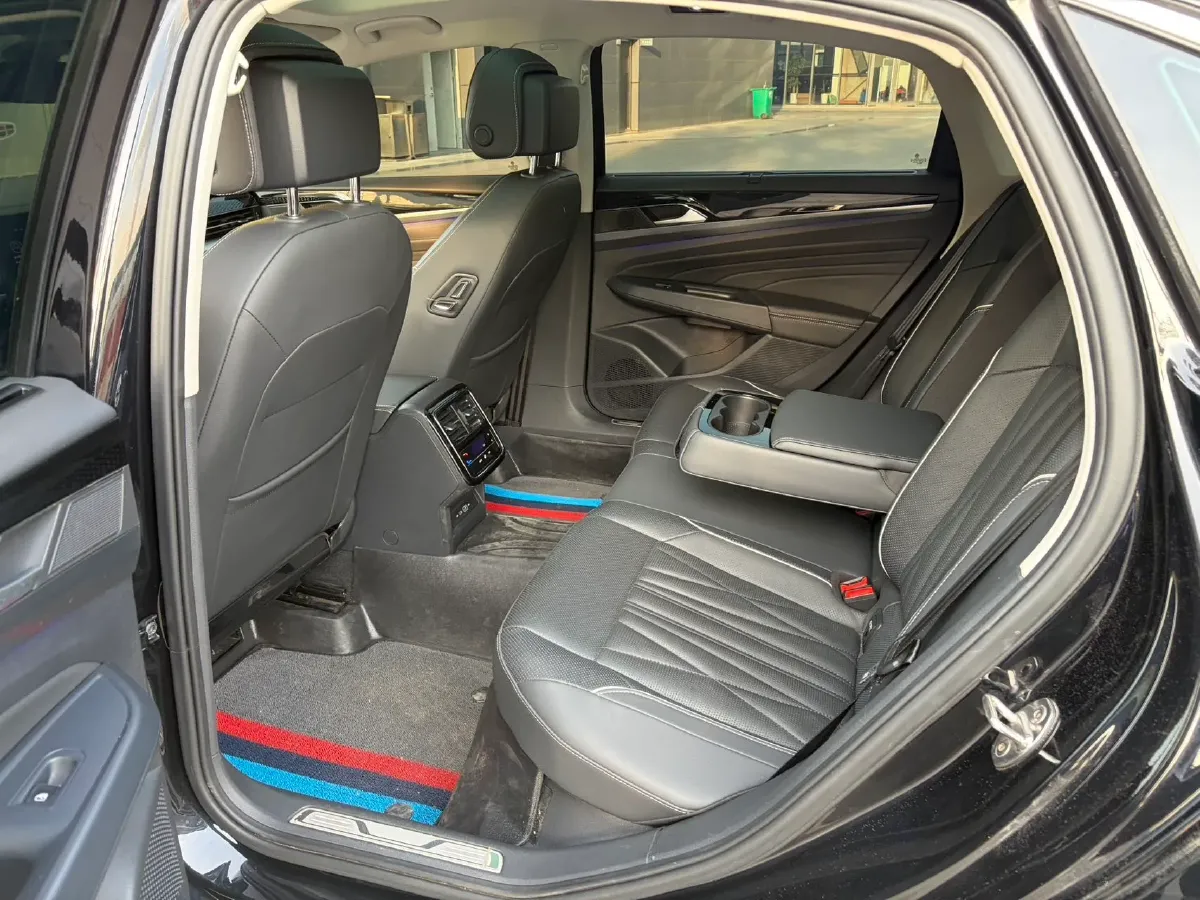 2023 Volkswagen Passat 2.0T 186HP L4 7DCT,autocango,china used car exporter,china ev exporter,chinese used car exporter,chinese used ev exporter