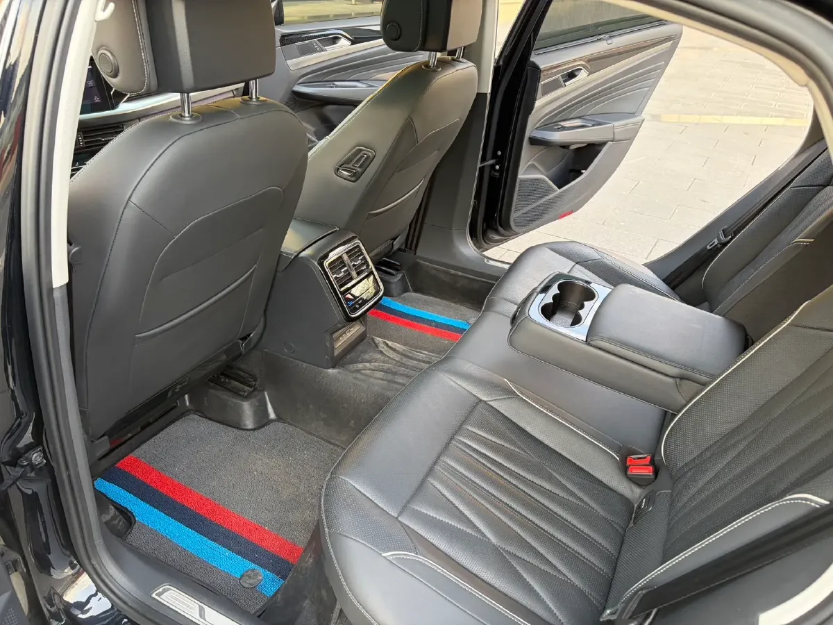 2023 Volkswagen Passat 2.0T 186HP L4 7DCT,autocango,china used car exporter,china ev exporter,chinese used car exporter,chinese used ev exporter