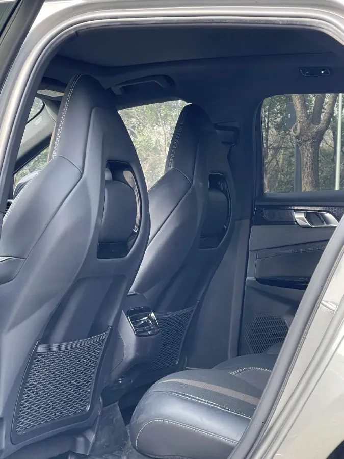 2022 LYNK&CO 03 2.0T 190HP L4 7DCT,autocango,china used car exporter,china ev exporter,chinese used car exporter,chinese used ev exporter