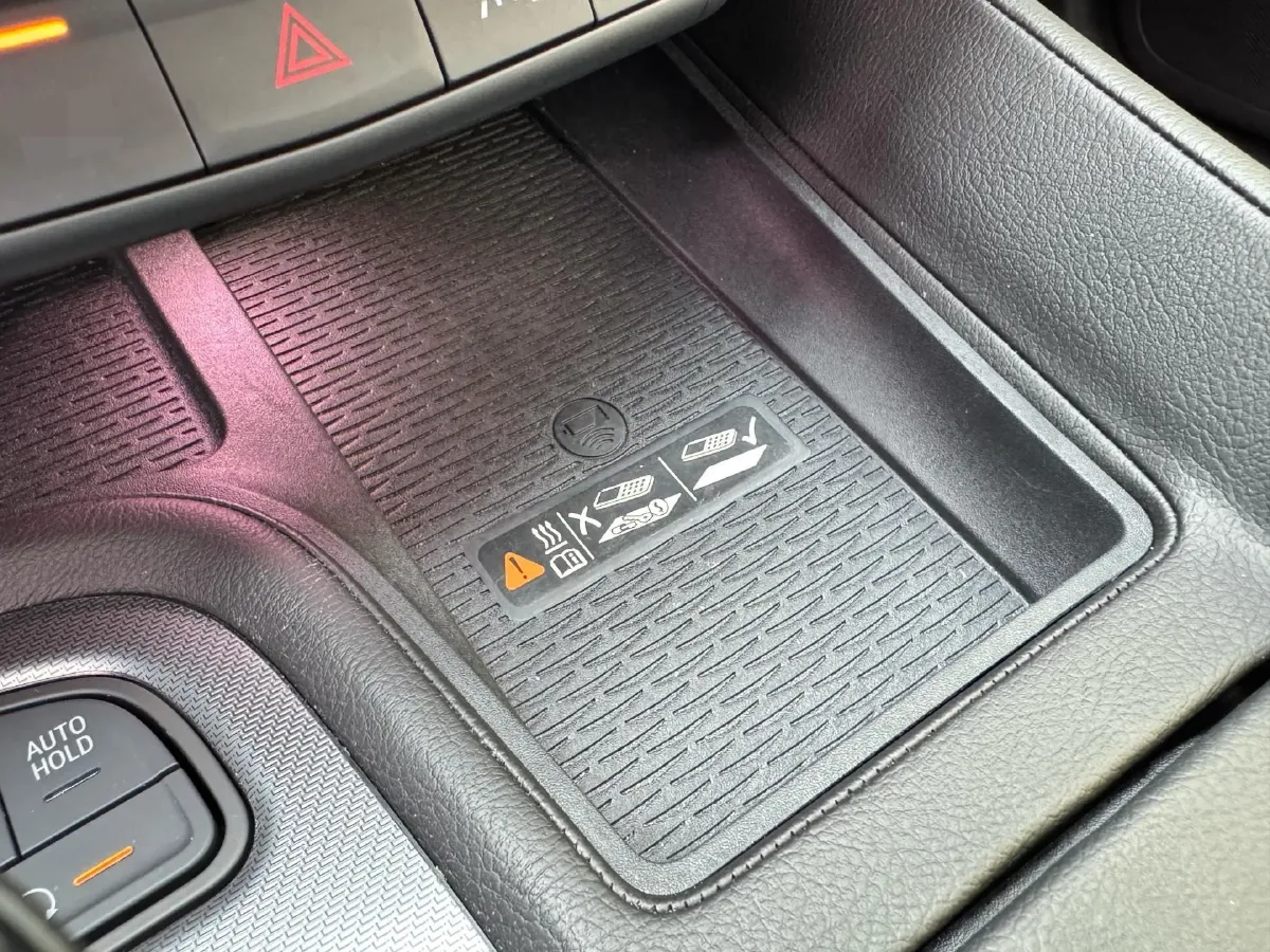 2024 Cadillac CT5 2.0T 237HP L4 10AT,autocango,china used car exporter,china ev exporter,chinese used car exporter,chinese used ev exporter