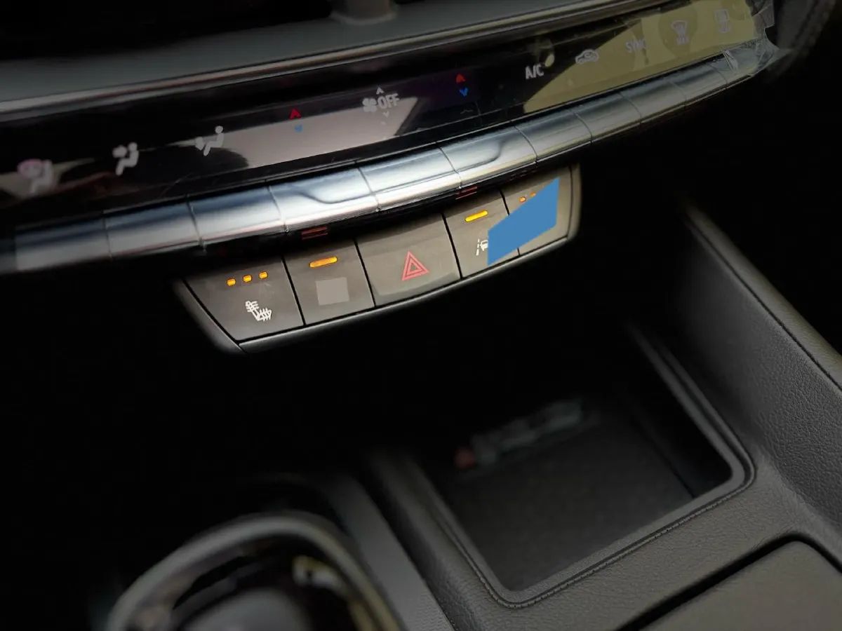 2024 Cadillac CT5 2.0T 237HP L4 10AT,autocango,china used car exporter,china ev exporter,chinese used car exporter,chinese used ev exporter