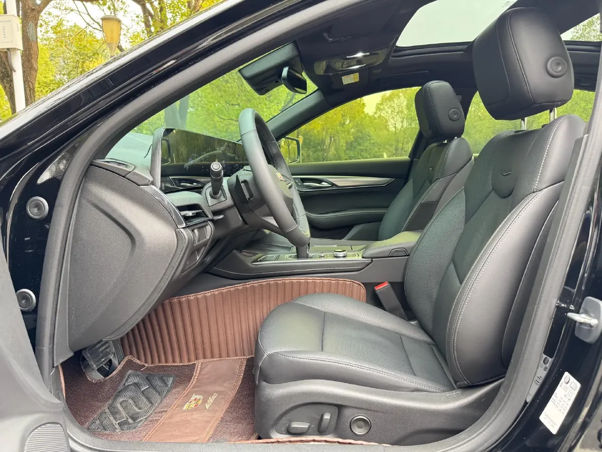 2024 Cadillac CT5 2.0T 237HP L4 10AT,autocango,china used car exporter,china ev exporter,chinese used car exporter,chinese used ev exporter