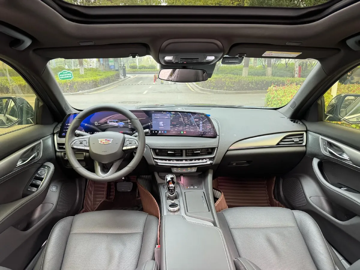 2024 Cadillac CT5 2.0T 237HP L4 10AT,autocango,china used car exporter,china ev exporter,chinese used car exporter,chinese used ev exporter