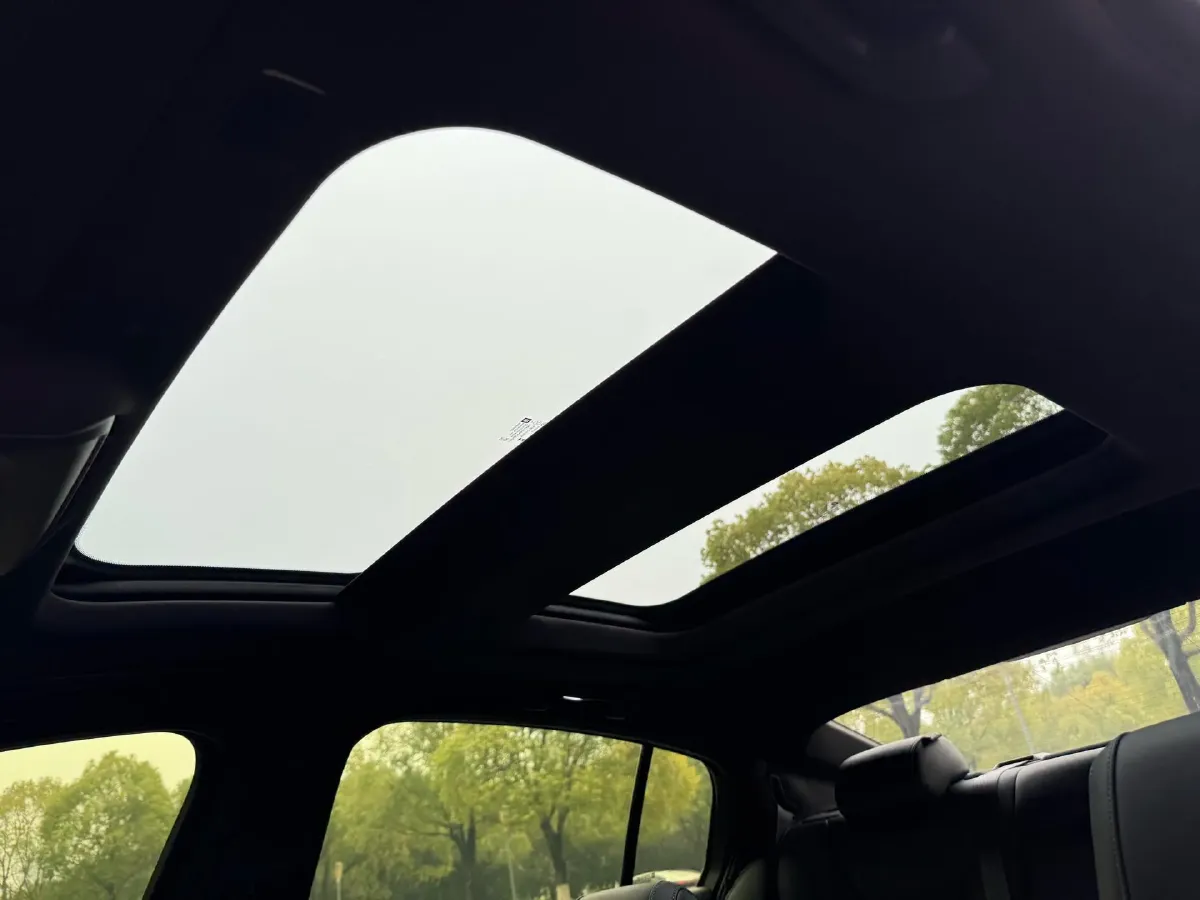 2024 Cadillac CT5 2.0T 237HP L4 10AT,autocango,china used car exporter,china ev exporter,chinese used car exporter,chinese used ev exporter