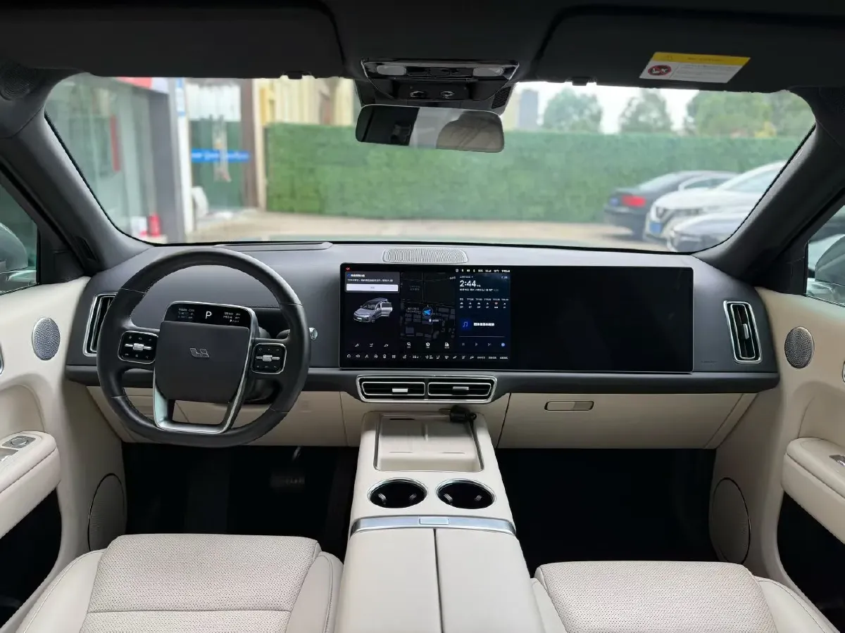 2022 Li L9 Range Extended 154HP REEV 42.6KWH,autocango,china used car exporter,china ev exporter,chinese used car exporter,chinese used ev exporter