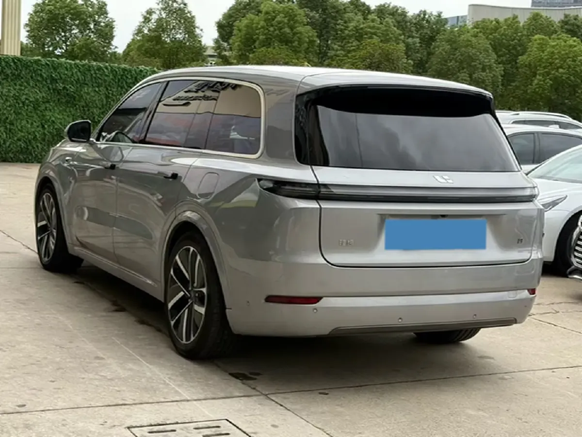 2022 Li L9 Range Extended 154HP REEV 42.6KWH,autocango,china used car exporter,china ev exporter,chinese used car exporter,chinese used ev exporter