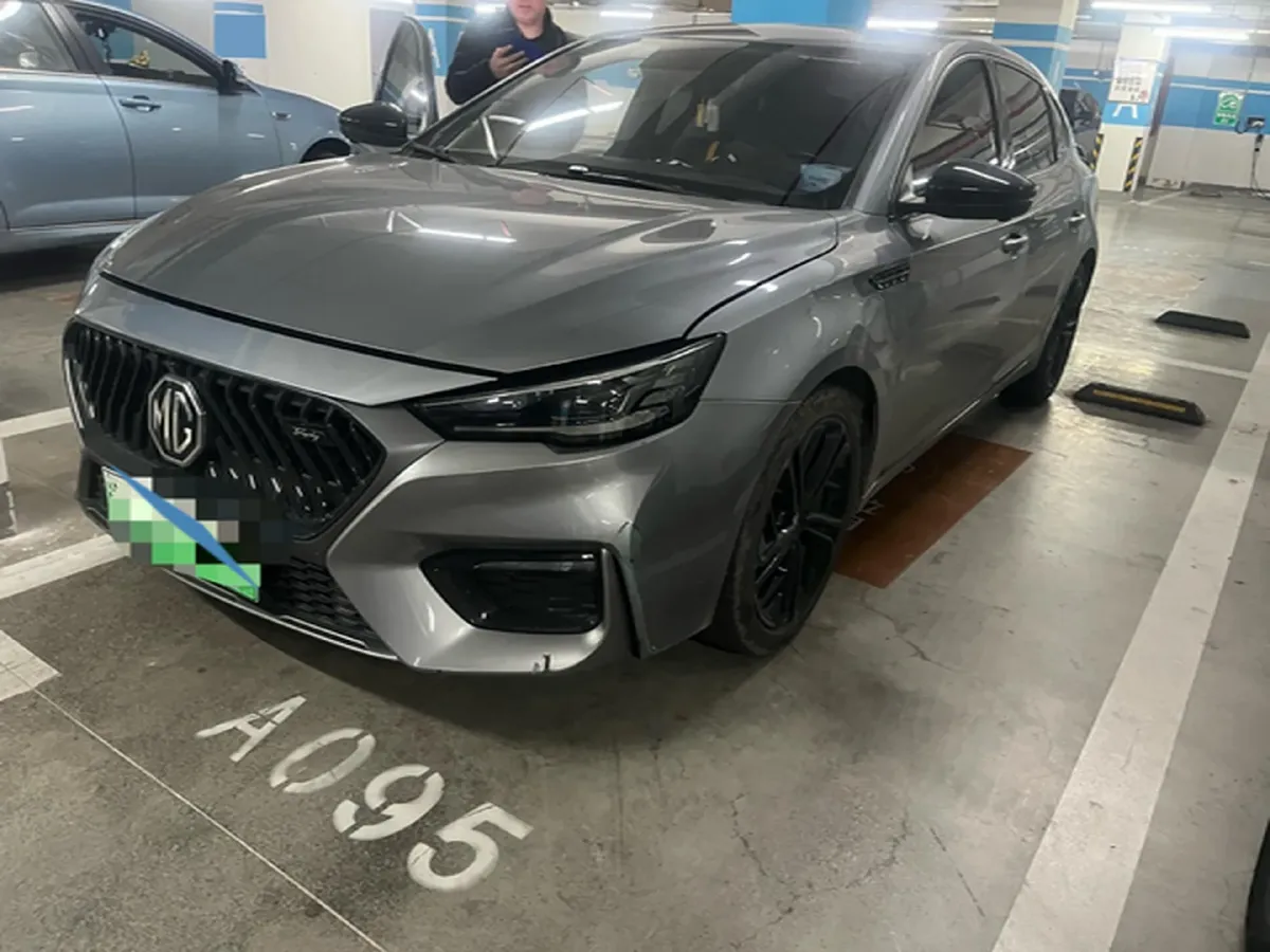 2020 Roewe RX5 1.5T 169HP L4 AMT PHEV 11.1KWH,autocango,china used car exporter,china ev exporter,chinese used car exporter,chinese used ev exporter