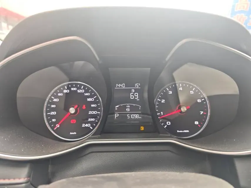 2019 MAXUS D60 1.5T 169HP L4 7DCT,autocango,china used car exporter,china ev exporter,chinese used car exporter,chinese used ev exporter