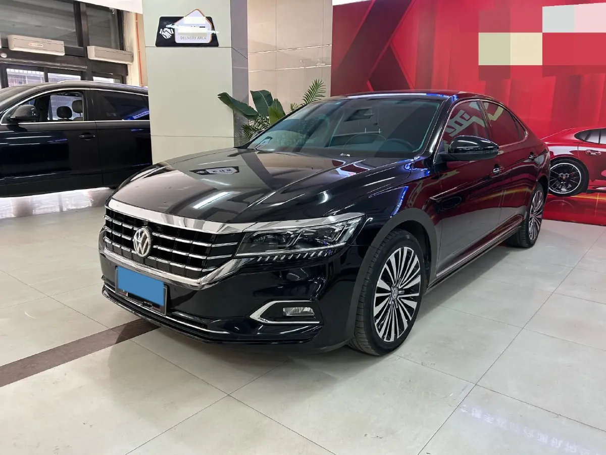 2019 Volvo V40 1.5T 152HP L4 6AT,autocango,china used car exporter,china ev exporter,chinese used car exporter,chinese used ev exporter