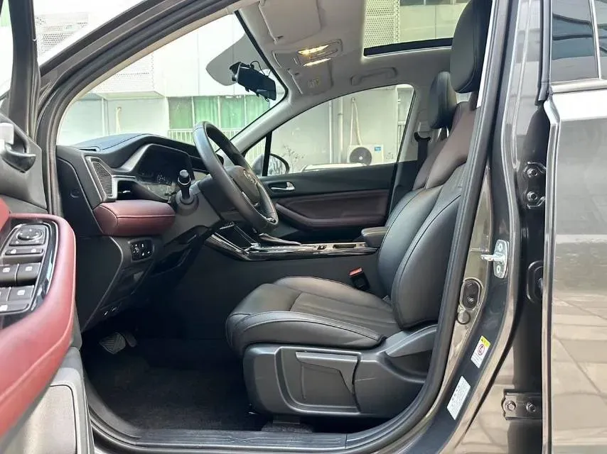 2021 GAC Trumpchi GS4 1.5T 169HP L4 6AT,autocango,china used car exporter,china ev exporter,chinese used car exporter,chinese used ev exporter