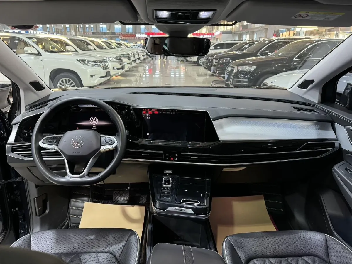 2023 Volkswagen Talagon 2.5T 299HP V6 7DCT,autocango,china used car exporter,china ev exporter,chinese used car exporter,chinese used ev exporter