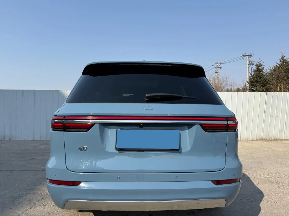 2021 Li ONE Range Extended 131HP REEV 40.5KWH,autocango,china used car exporter,china ev exporter,chinese used car exporter,chinese used ev exporter