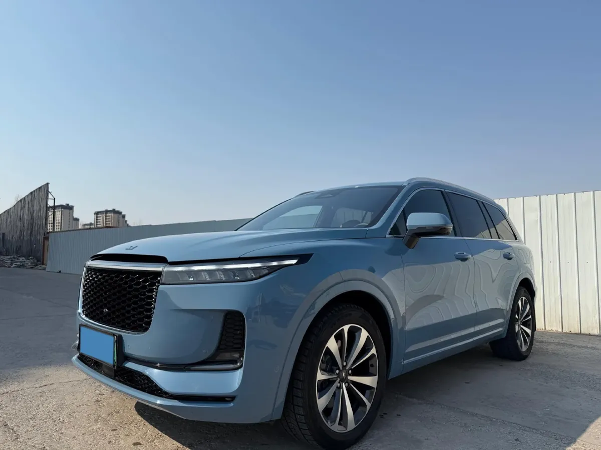 2021 Li ONE Range Extended 131HP REEV 40.5KWH,autocango,china used car exporter,china ev exporter,chinese used car exporter,chinese used ev exporter