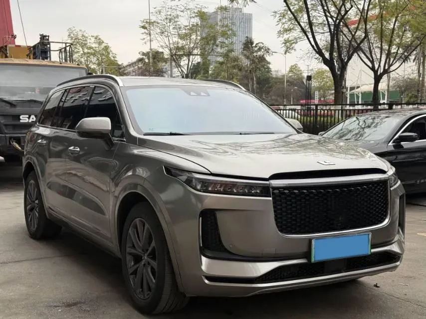 2020 Li ONE Range Extended 131HP REEV 40.5KWH,autocango,china used car exporter,china ev exporter,chinese used car exporter,chinese used ev exporter