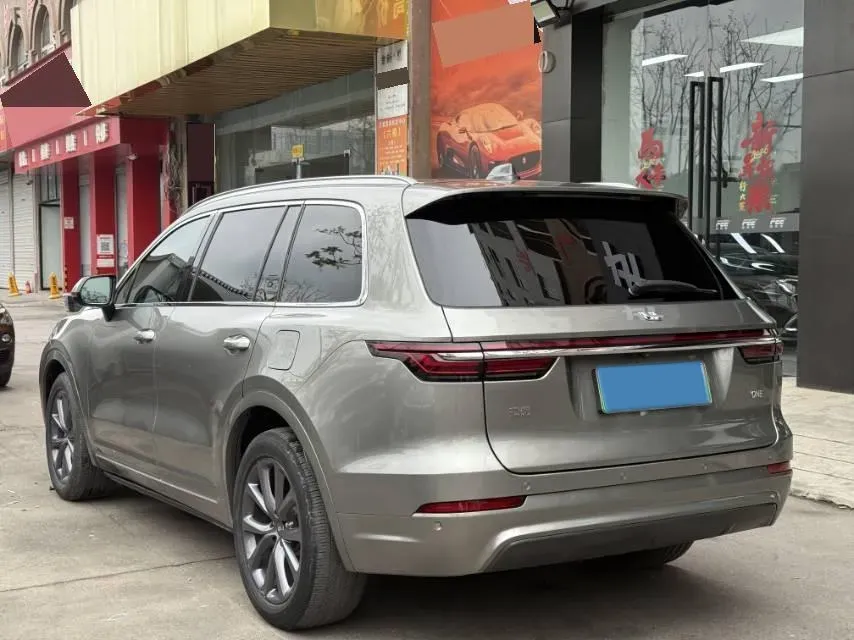 2020 Li ONE Range Extended 131HP REEV 40.5KWH,autocango,china used car exporter,china ev exporter,chinese used car exporter,chinese used ev exporter