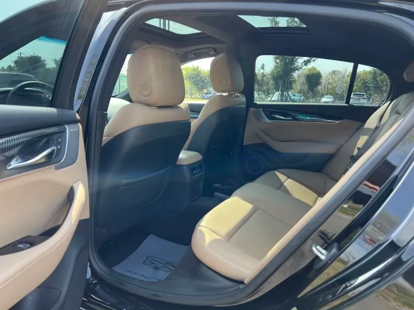 2023 Cadillac CT5 2.0T 237HP L4 10AT,autocango,china used car exporter,china ev exporter,chinese used car exporter,chinese used ev exporter