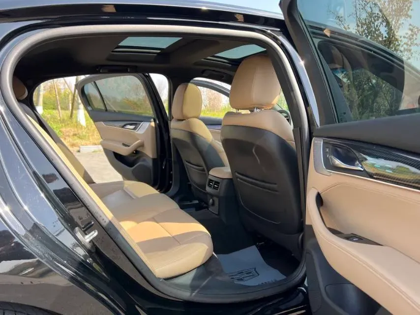 2023 Cadillac CT5 2.0T 237HP L4 10AT,autocango,china used car exporter,china ev exporter,chinese used car exporter,chinese used ev exporter