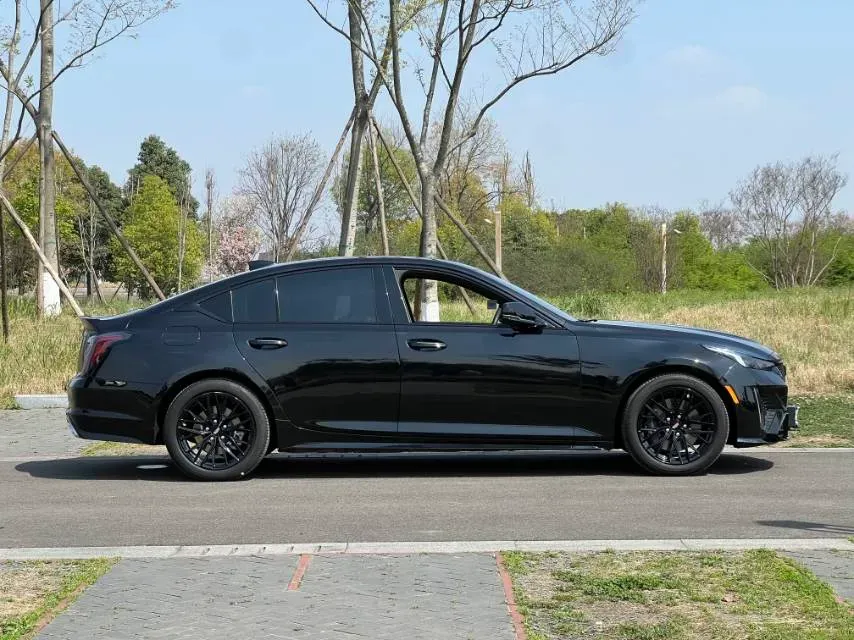 2023 Cadillac CT5 2.0T 237HP L4 10AT,autocango,china used car exporter,china ev exporter,chinese used car exporter,chinese used ev exporter