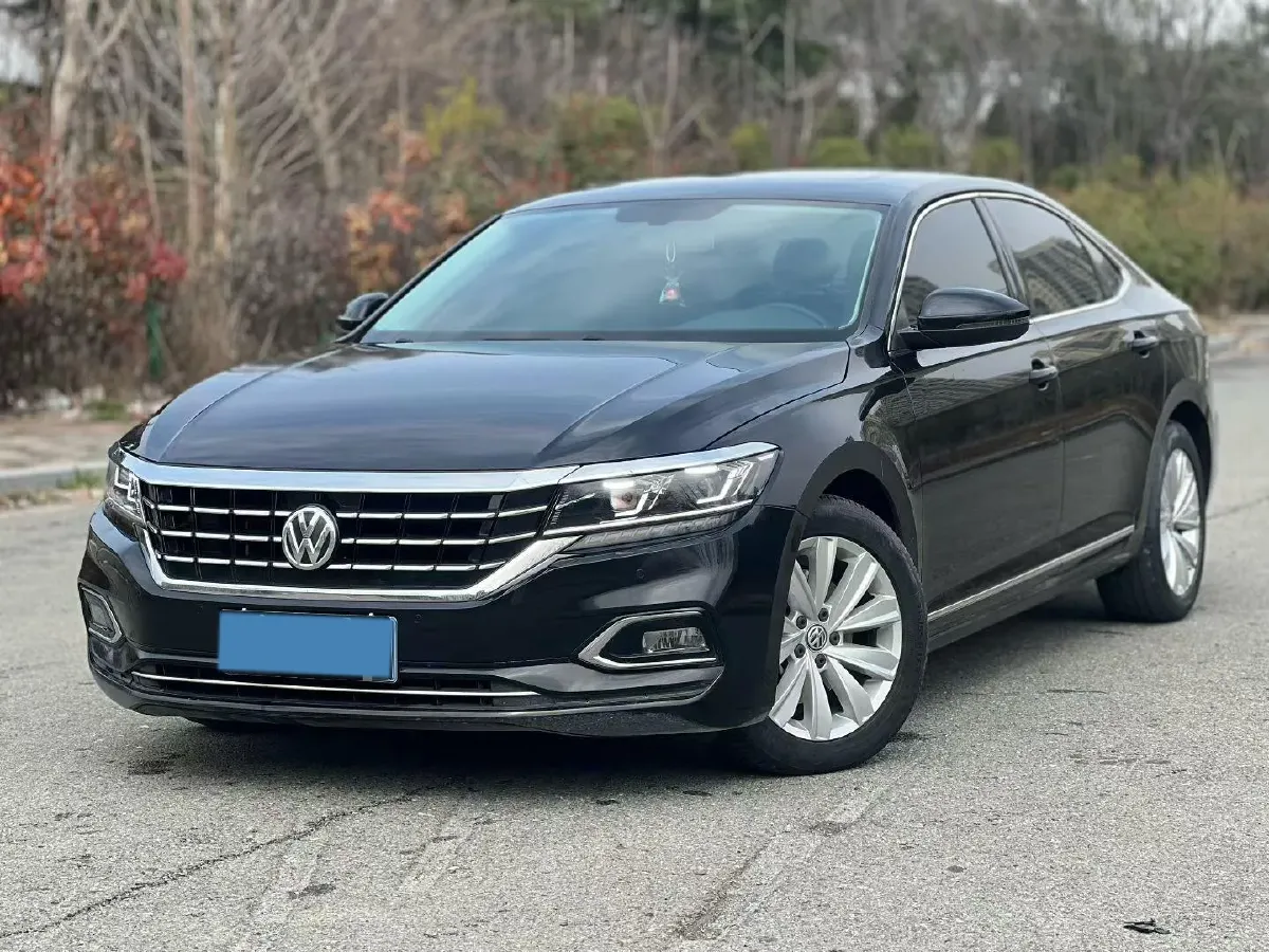 2020 Volkswagen Passat 2.0T 186HP L4 7DCT,autocango,china used car exporter,china ev exporter,chinese used car exporter,chinese used ev exporter