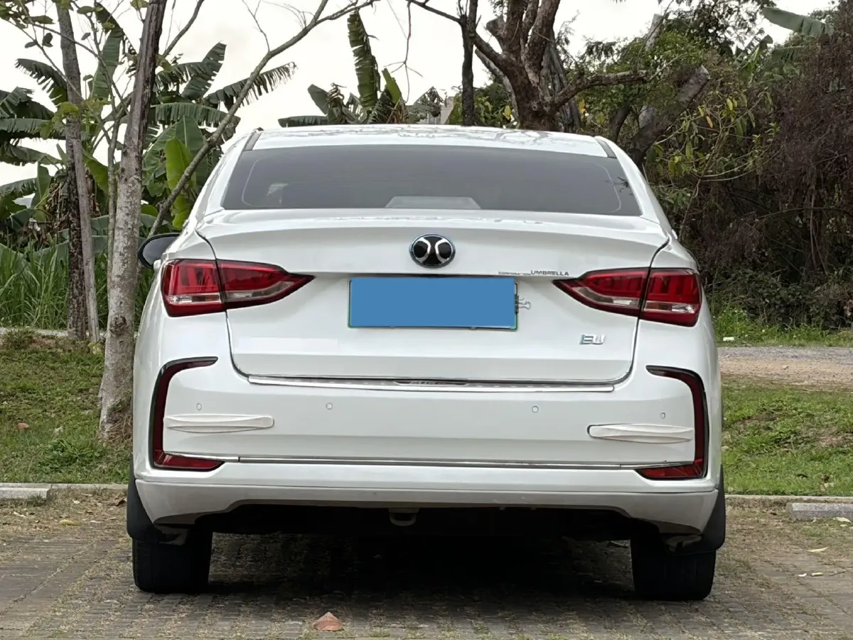 2018 BeiJing Auto EU5 BEV 53.66KWH,autocango,china used car exporter,china ev exporter,chinese used car exporter,chinese used ev exporter